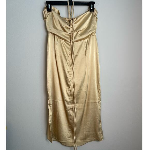 NWT We Wore What Gold Halter Dress Size Large - Picture 4 of 13